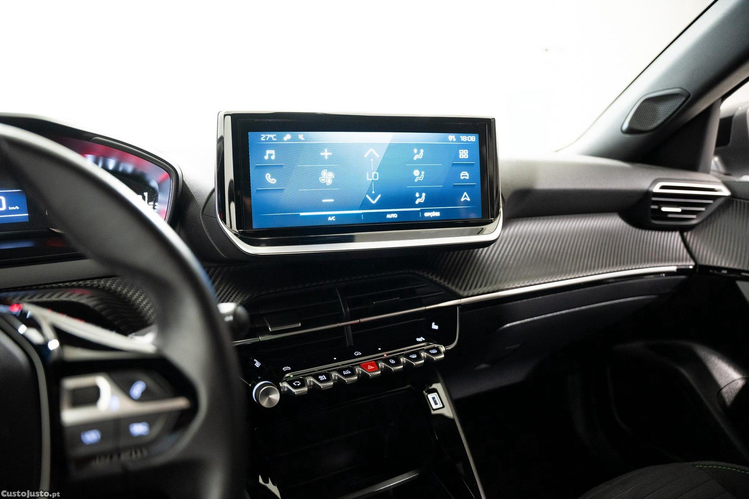 Peugeot 2008 1.2 PureTech Active — fotografia 13