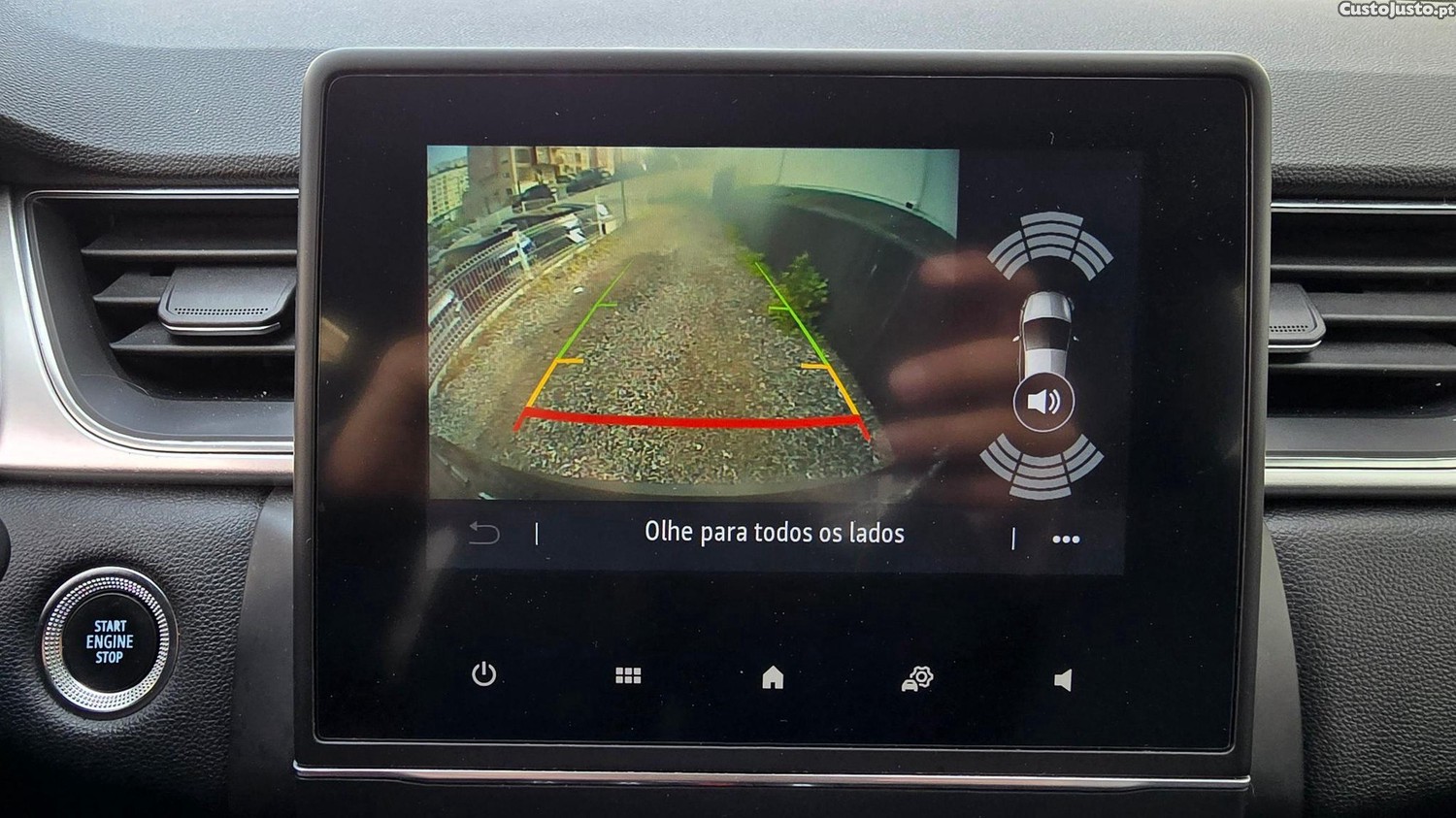 Renault Captur 1.6 E-Tech Plug-In Intens — fotografia 11