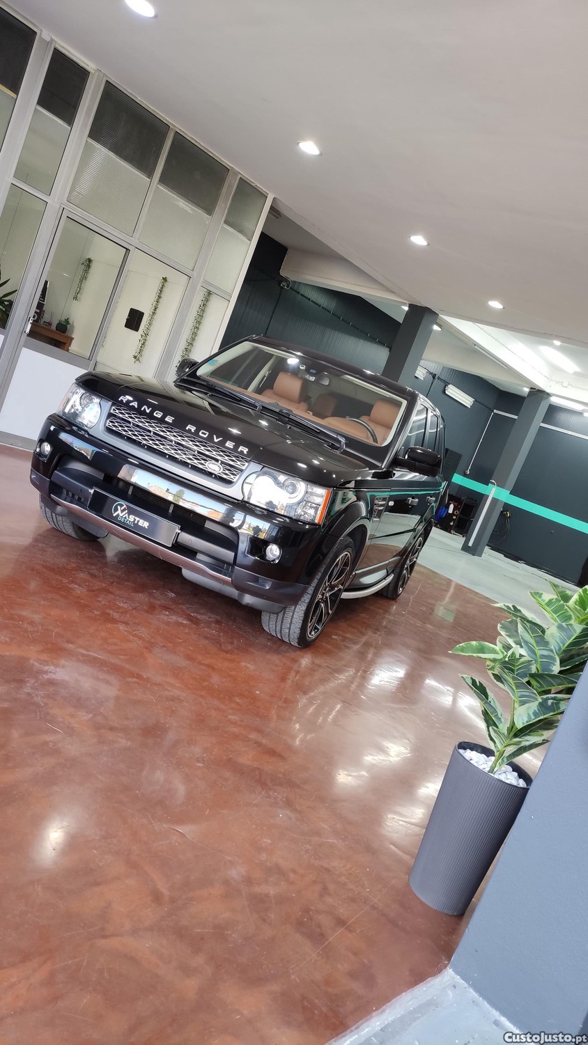 Land Rover Range Rover Sport 5.0 Supercharged 510cv - 09 foto 3