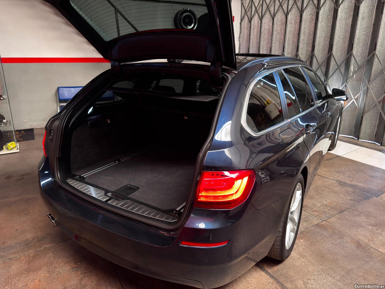 BMW 520 D F11 Sport — fotografia 2