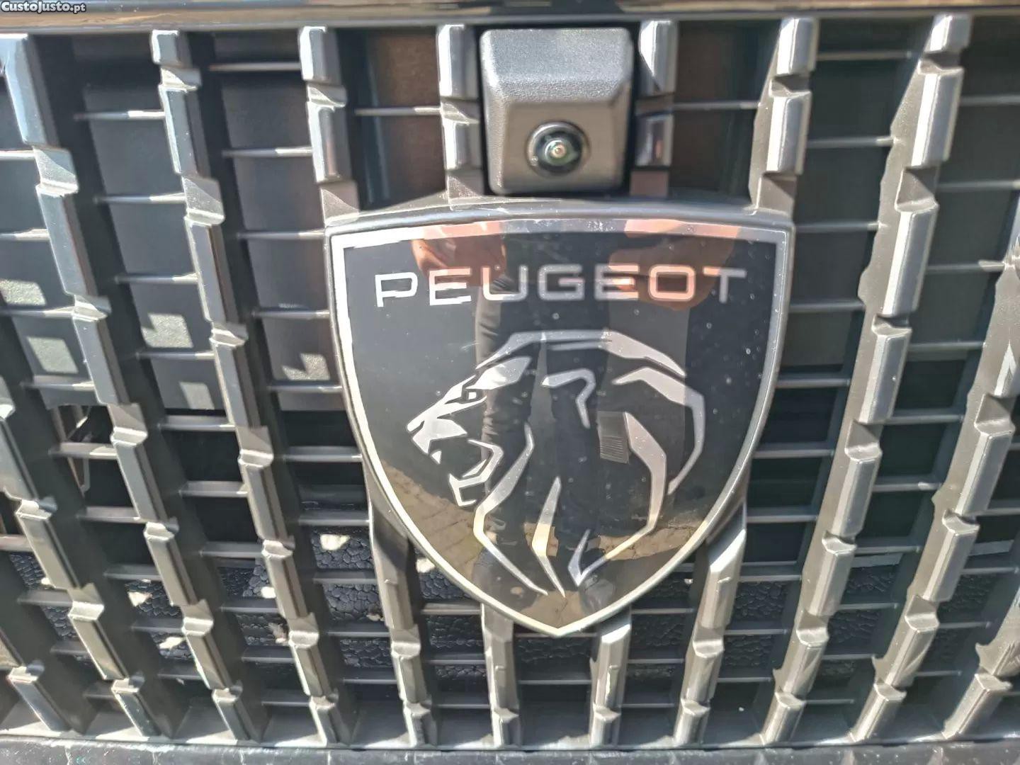 Peugeot 2008 1.2 puretech allure — fotografia 3