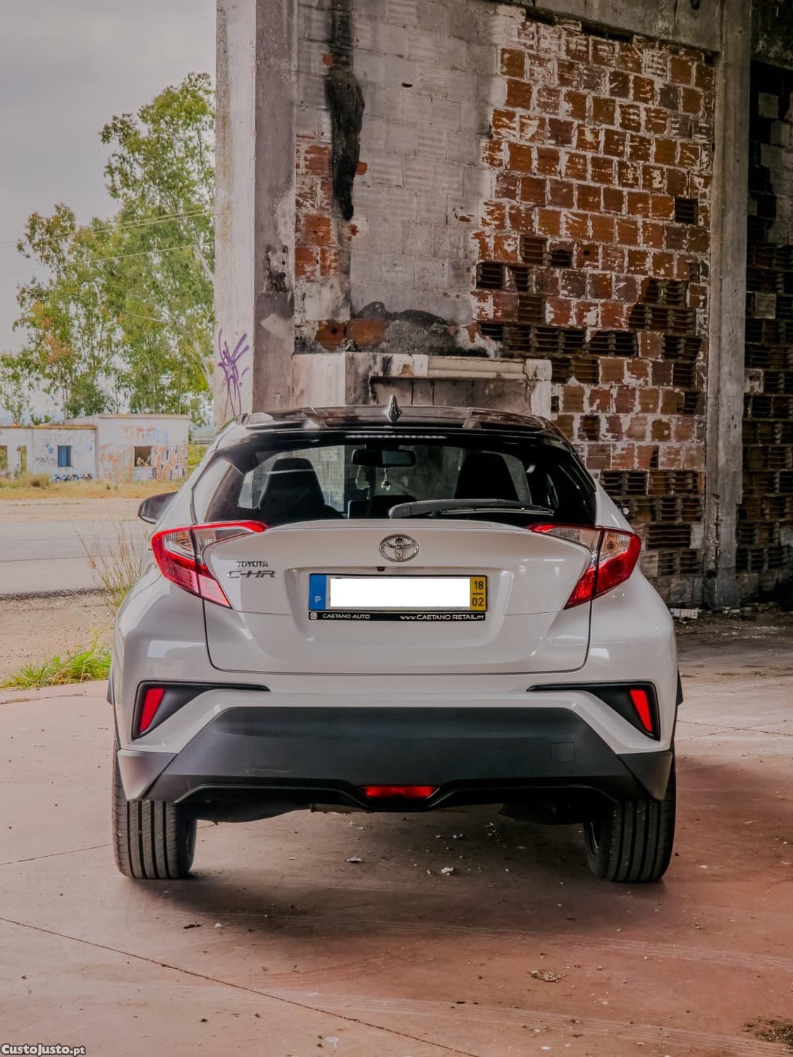Toyota C-HR 1.2T 116cv - 18 — photo 5