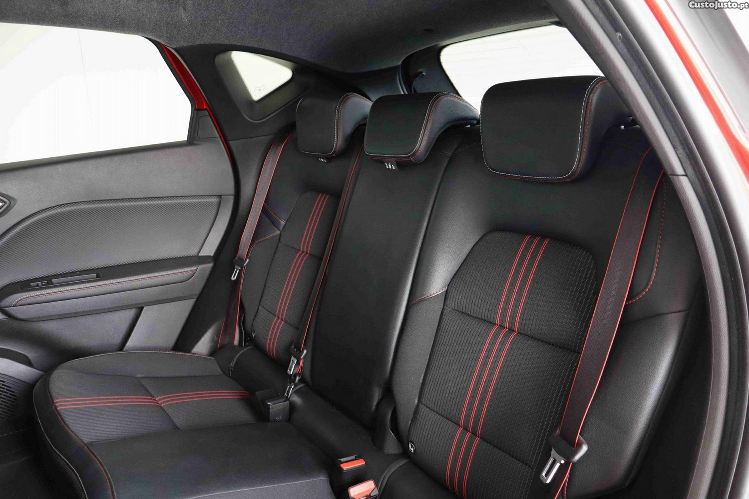 Renault Captur 1.0 TCe RS Line — fotografia 15