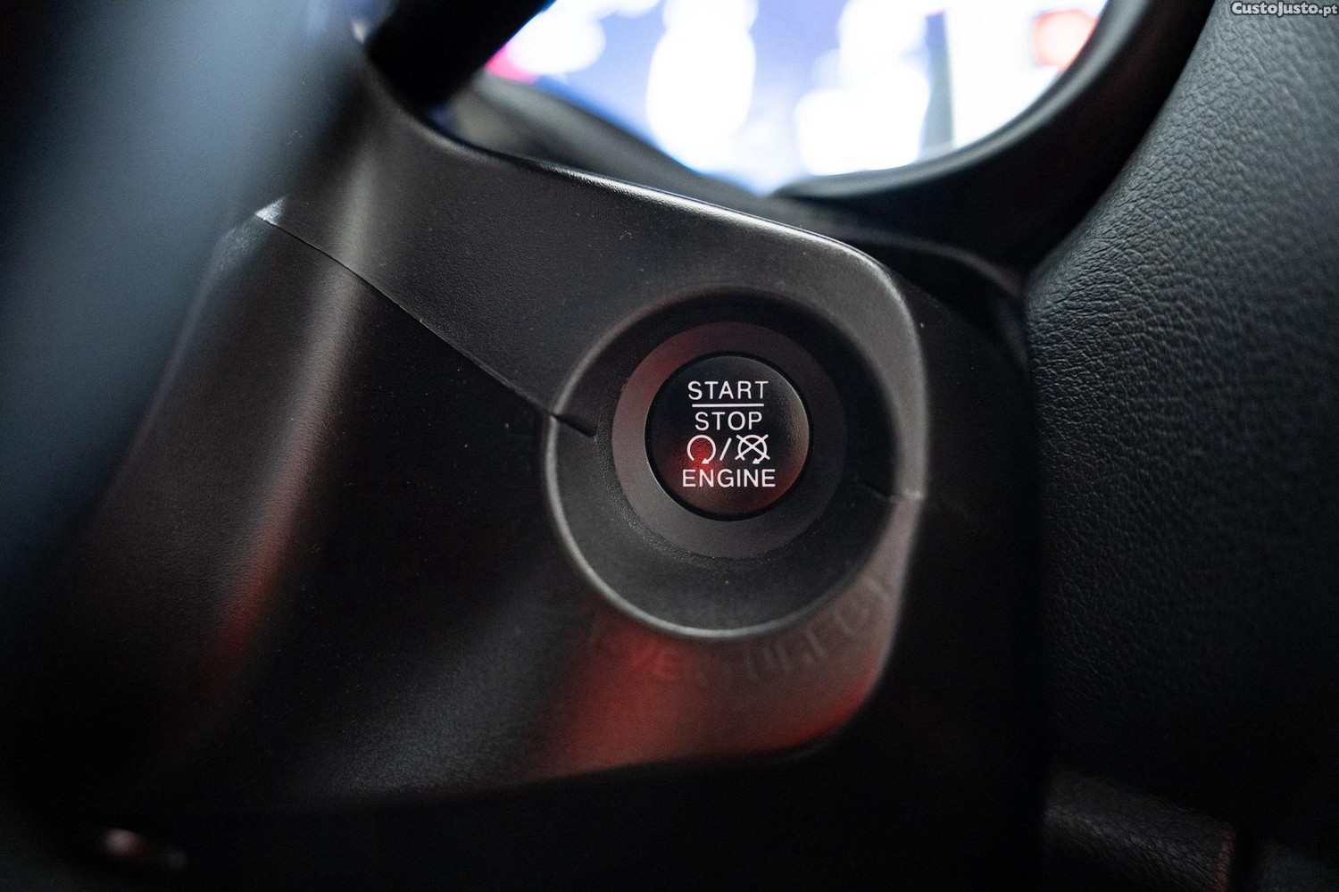 Jeep Renegade 1.3 TG Trailhawk — fotografia 7