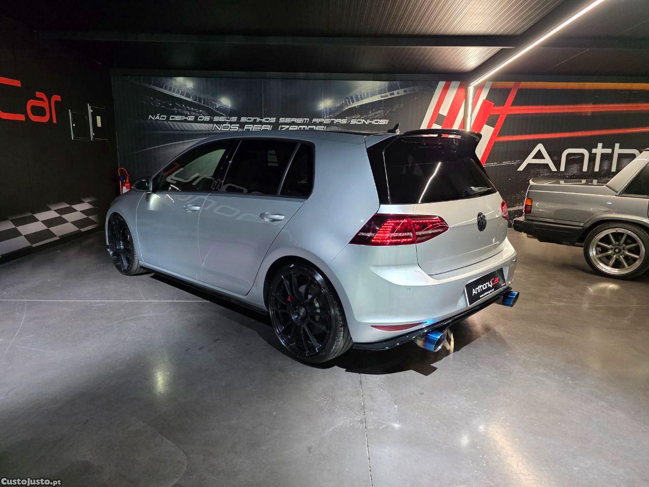 Volkswagen Golf 7 GTI CLUBSPORT 265CV — fotografia 11