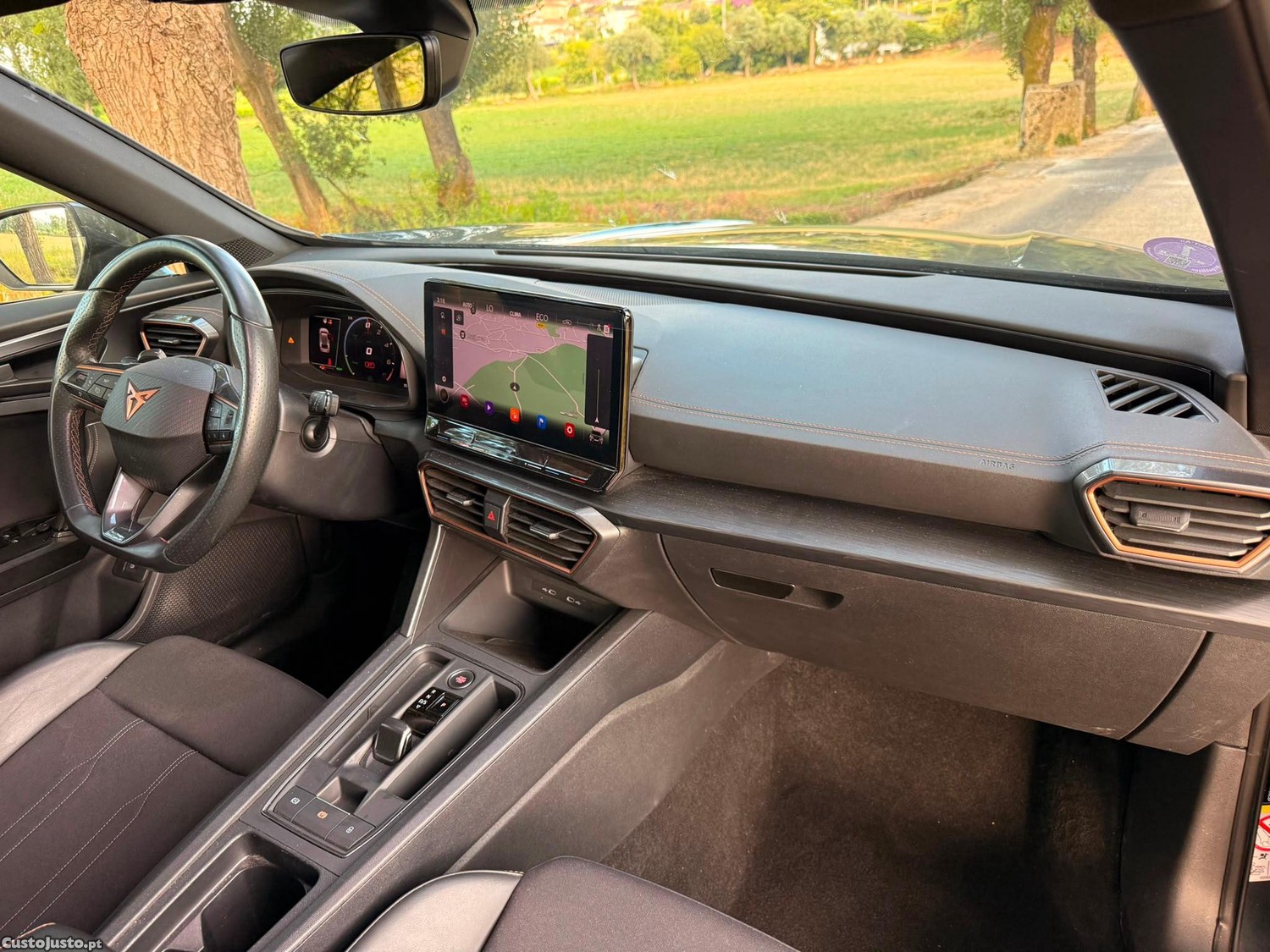 CUPRA Formentor 1.4 e-Hybrid Business Edition DSG — fotografia 13
