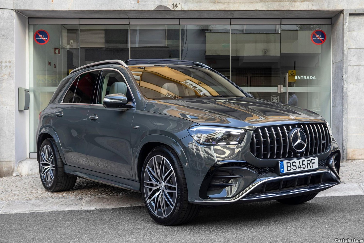 Mercedes-Benz GLE 53 AMG Hybrid 4Matic+ — fotografia 28