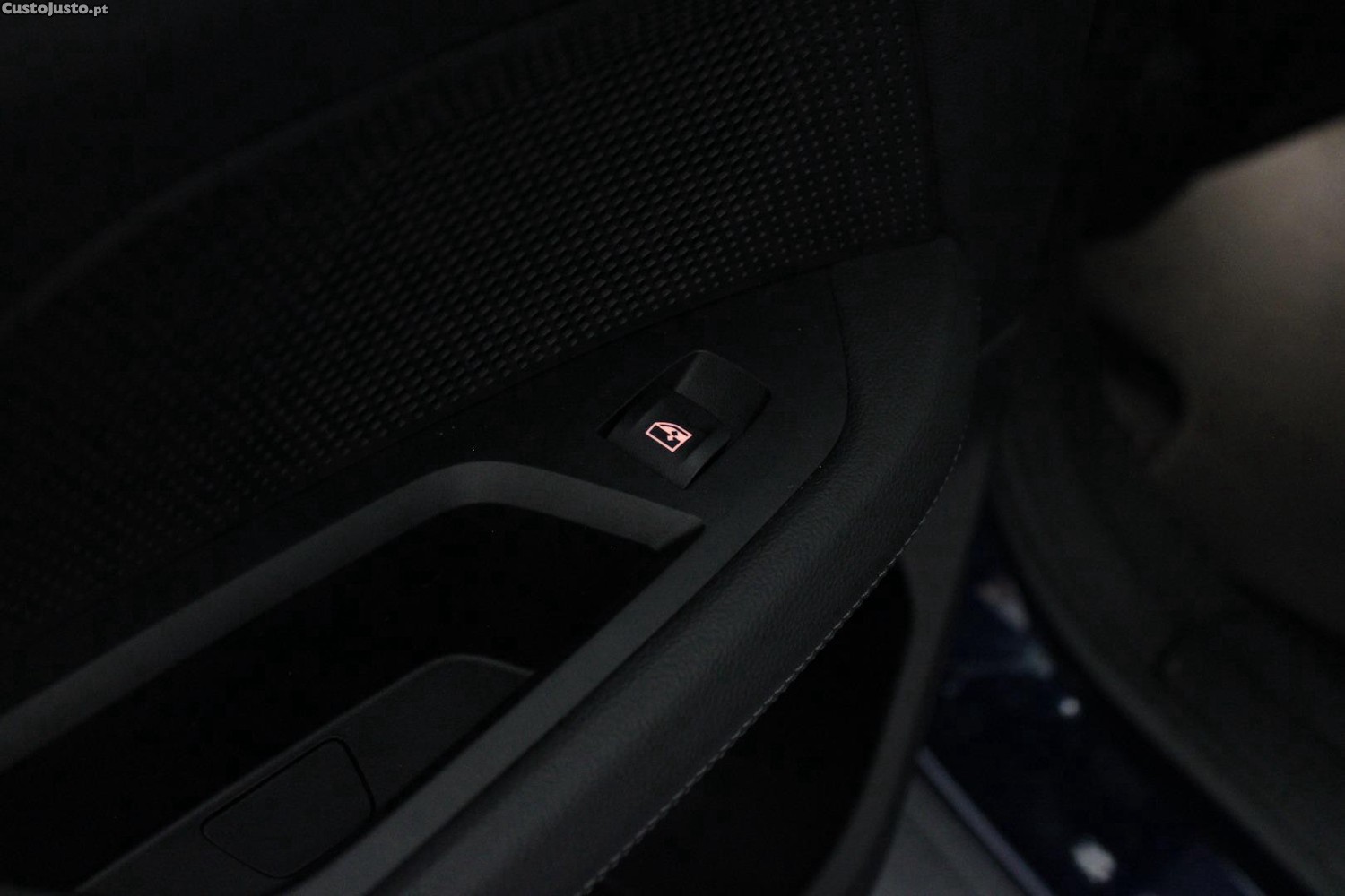 BMW i4 G26 40 E DRIVE 83.9 kWh (AUTO) — fotografia 16