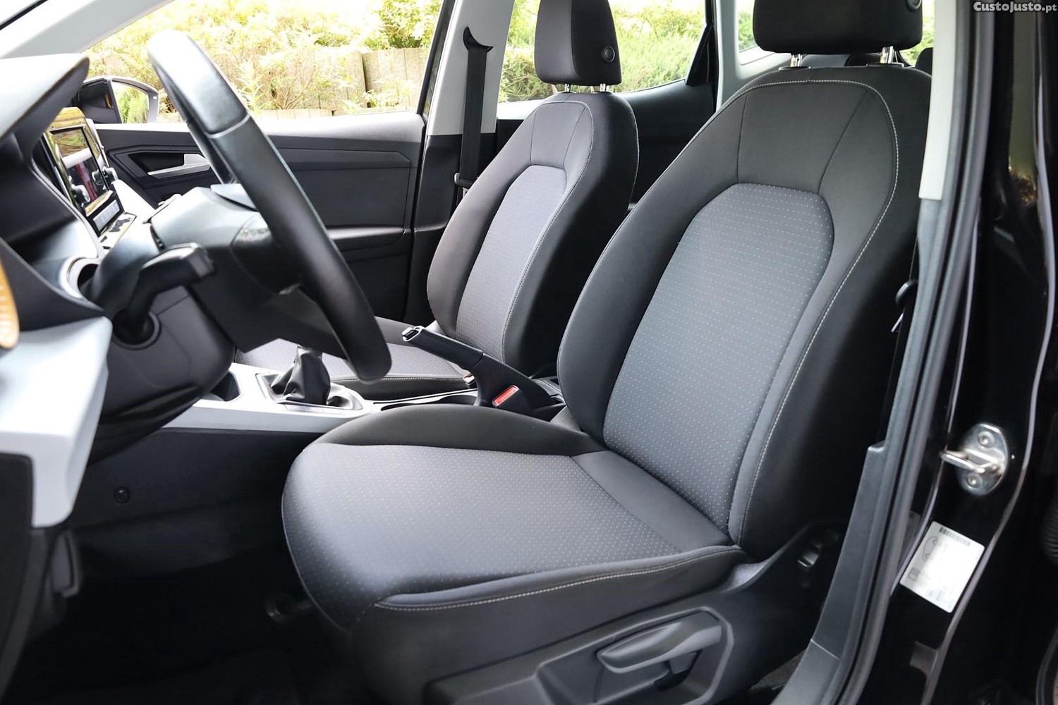 SEAT Arona 1.0 TSI Style — fotografia 3