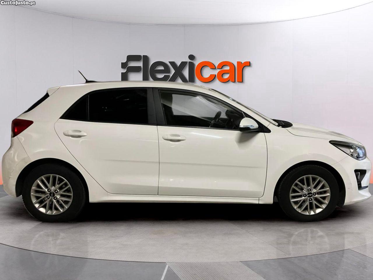 Kia Rio 1.0 T-GDi Wave — fotografia 18