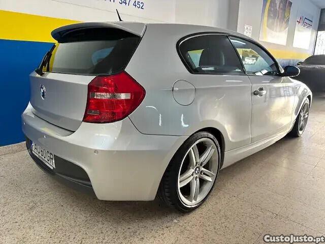 BMW 120 i — fotografia 17