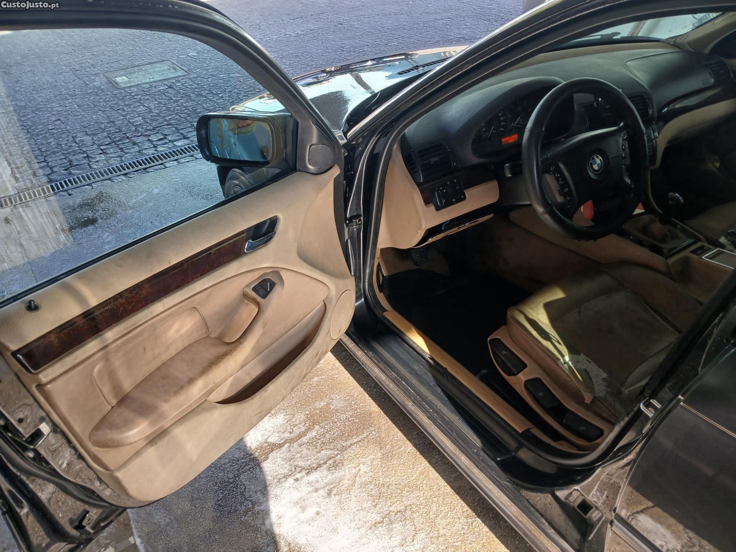 BMW 320 (3 Series) — photo 2