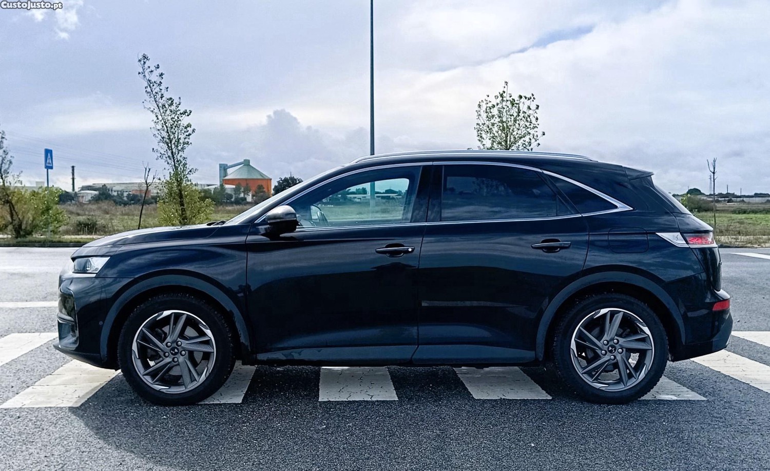 DS 7 7 300 cv 4x4Eat8 E-Tense Hybrid PHEV RIVOLI 1 DONO — fotografia 16