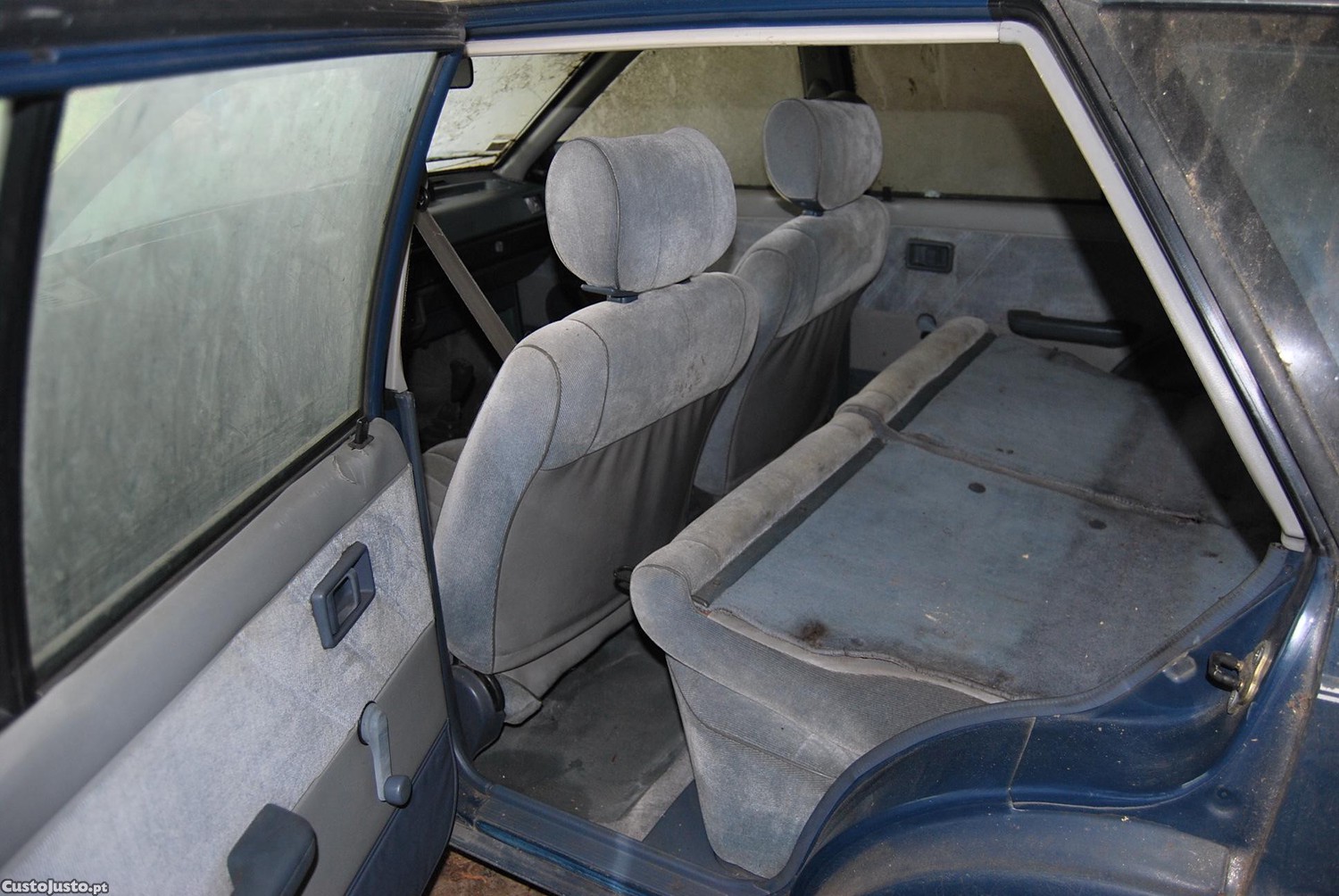Nissan Sentra com documentos cancelados foto 4