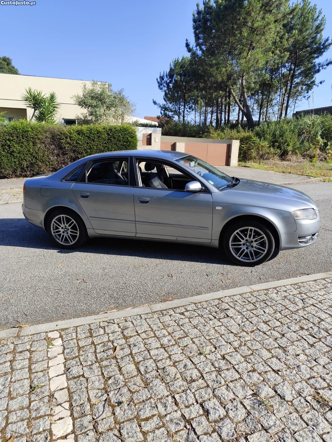 Audi A4 2.0 TDI — fotografia 9