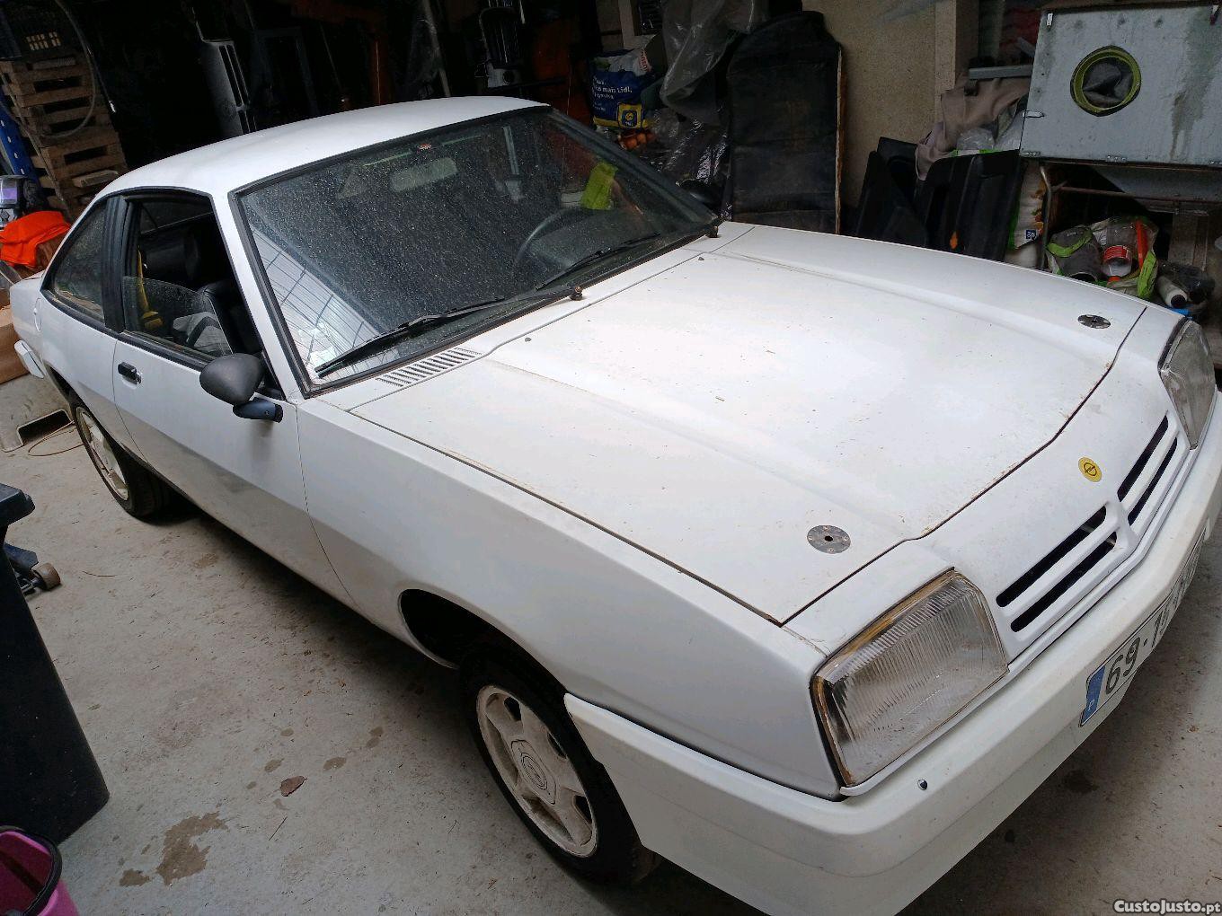 Opel Manta 2.0 fase 2 — fotografia 3