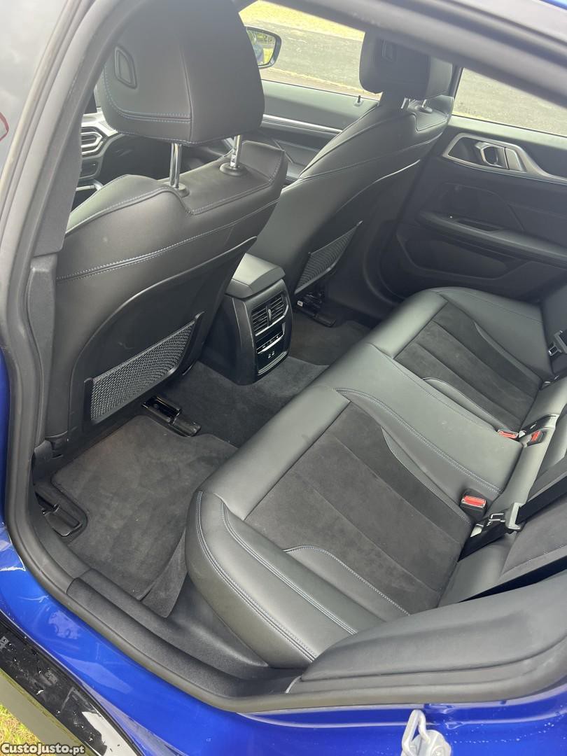 BMW i4 eDrive35 Pack Desportivo M — fotografia 4