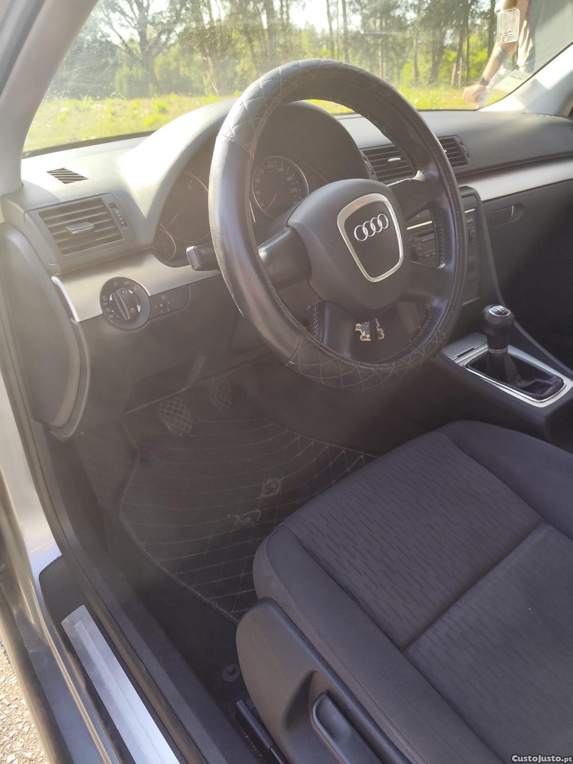 Audi A4 2.0 TDI — fotografia 5