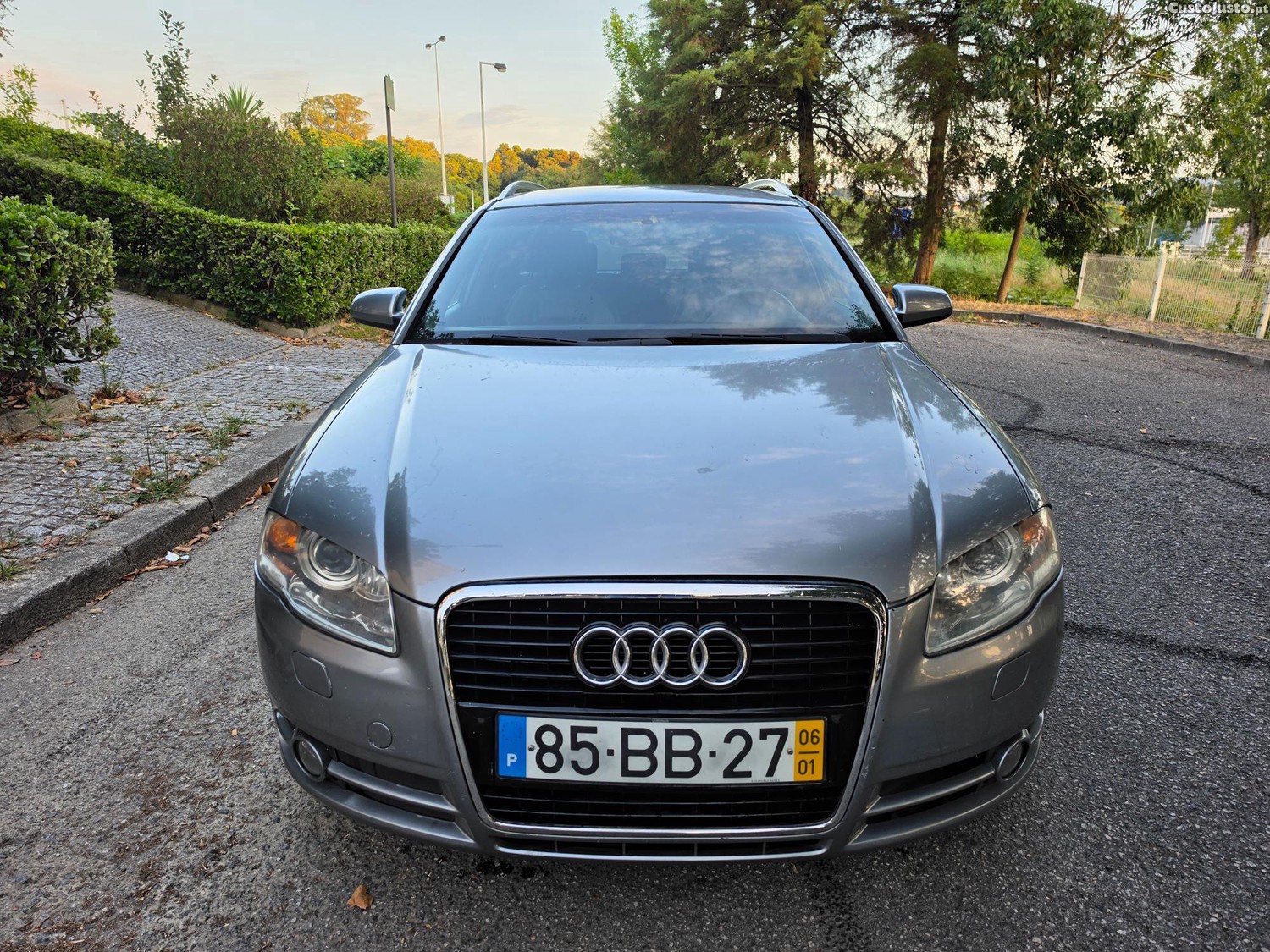 Audi A4 S line — fotografia 10