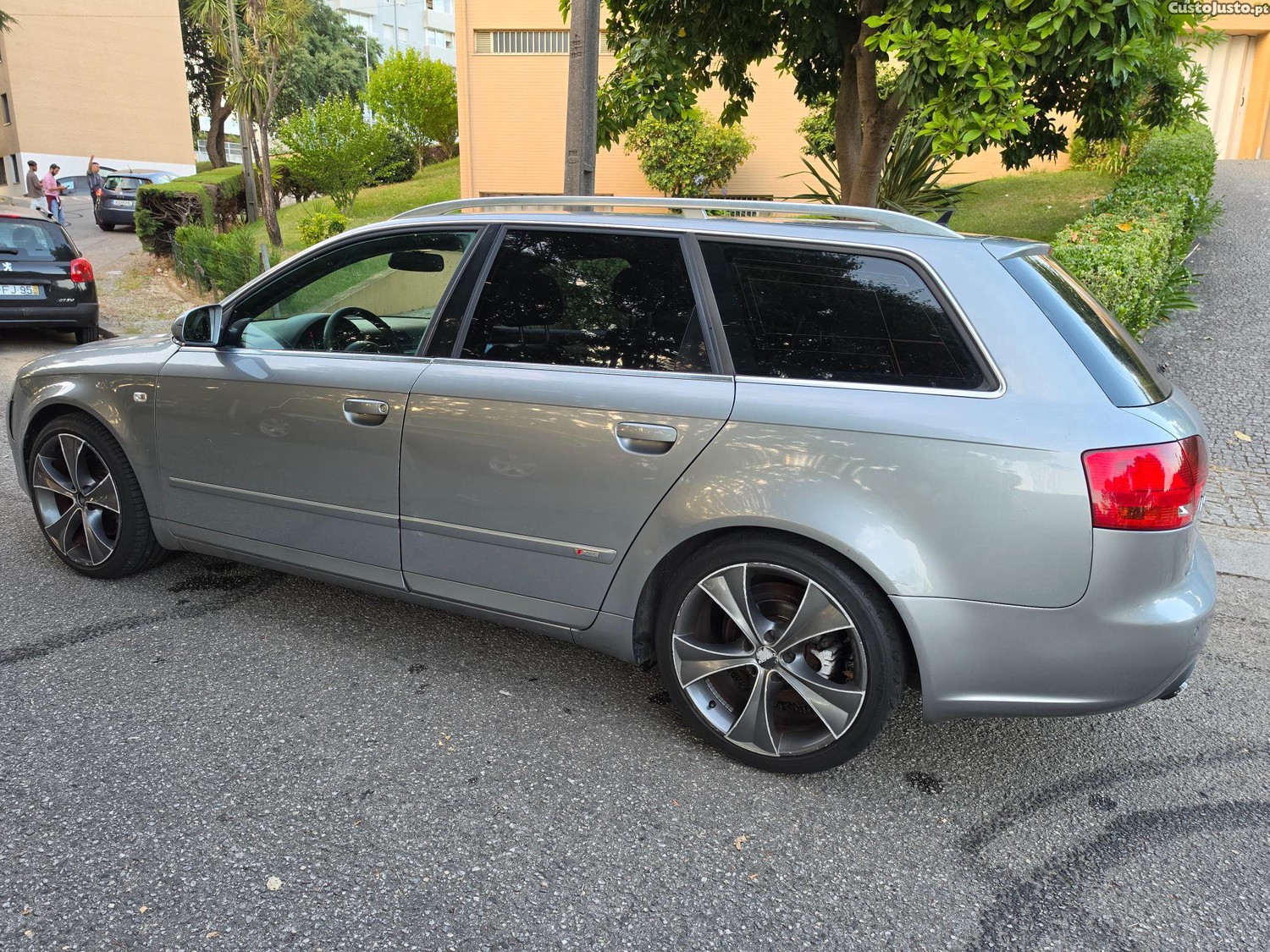 Audi A4 S line — fotografia 6