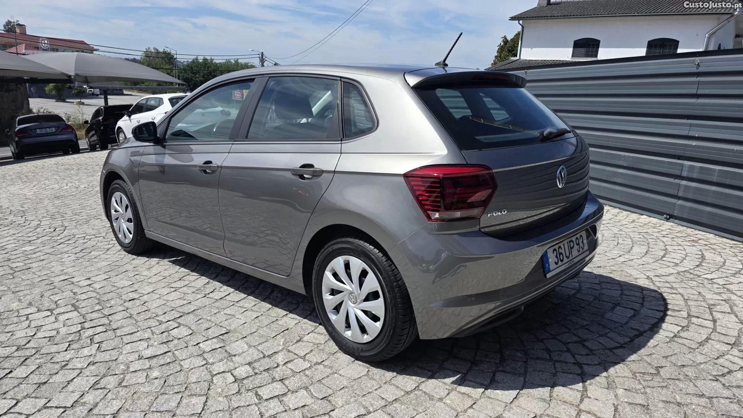 Volkswagen Polo 1.0 trendline — fotografia 23
