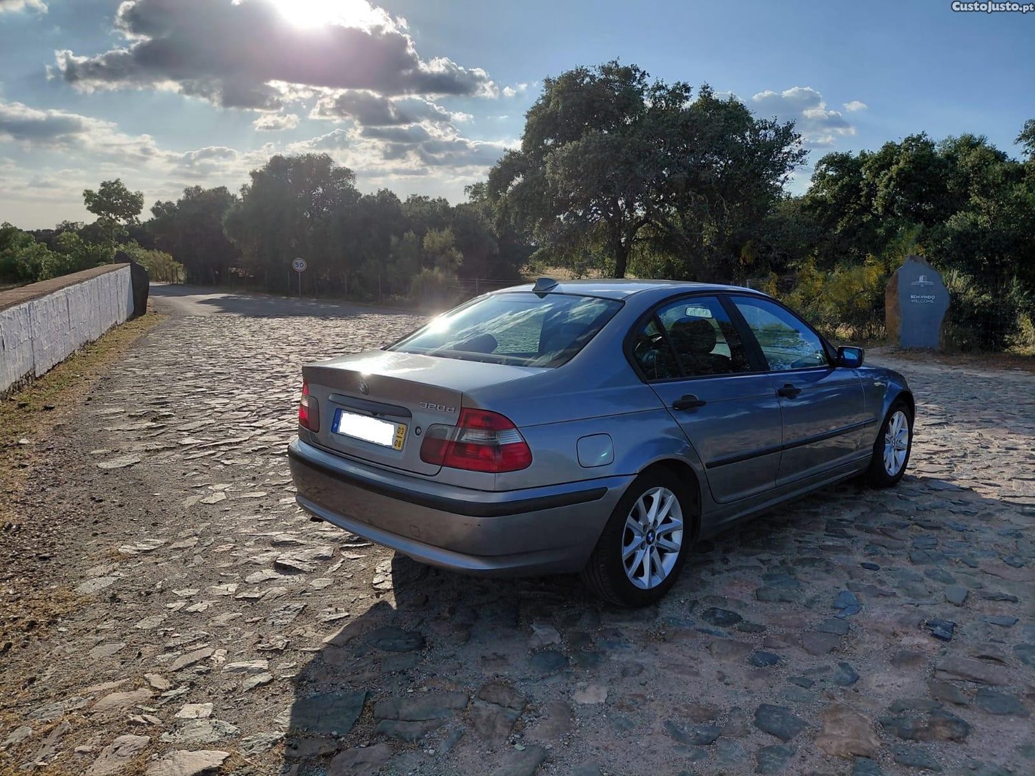 BMW 320 D LCI 150 cv de 2003 de caixa automática NACIONAL — fotografia 10