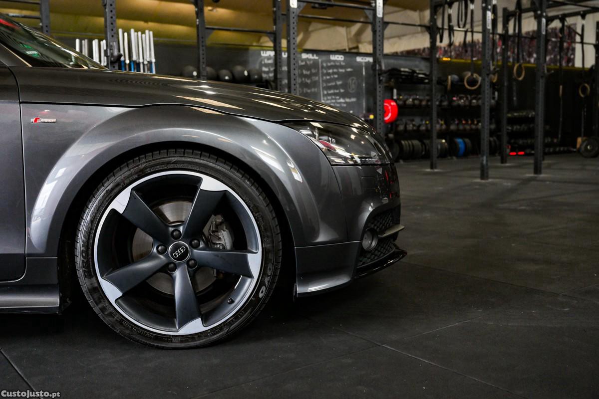 Audi TT Roadster 1.8 TFSi S-line S tronic — fotografia 5
