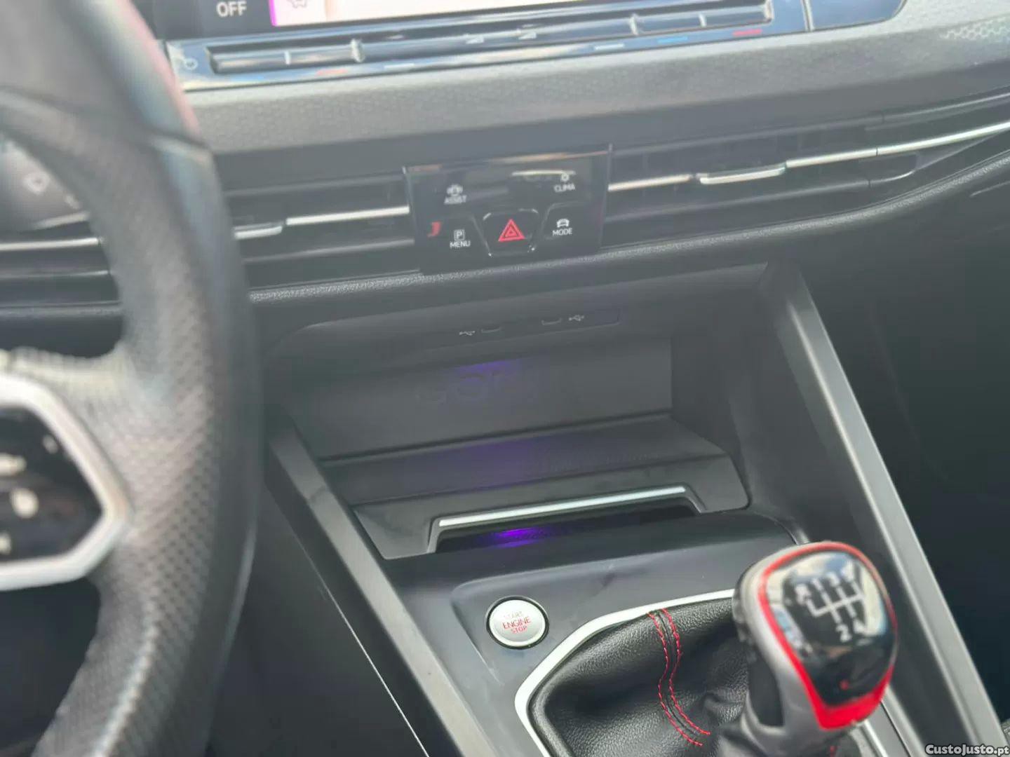 Volkswagen Golf 2.0 tsi gti — fotografia 3