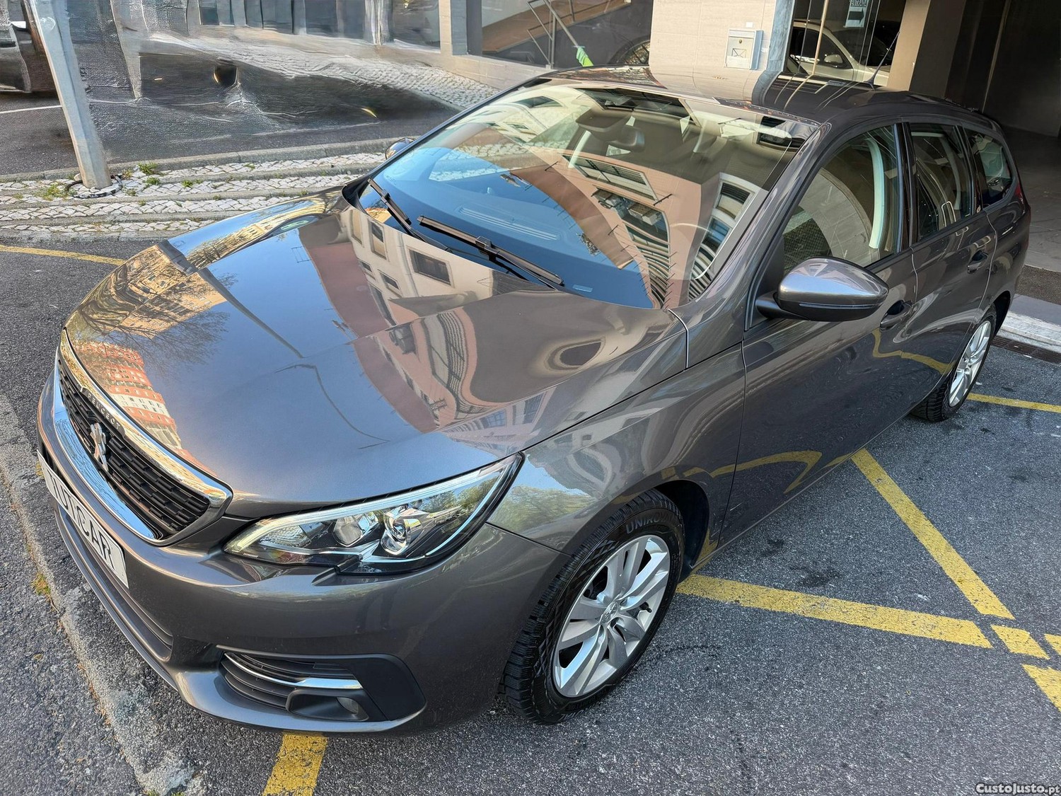 Peugeot 308 SW 1.5 BlueHDi Active — fotografia 3