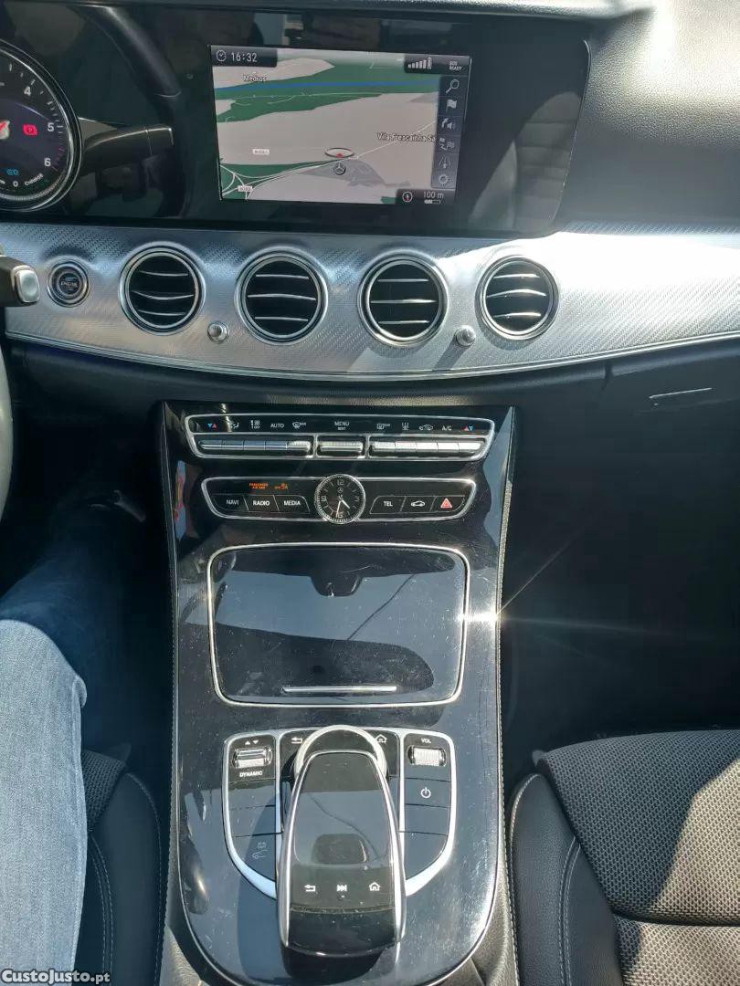 Mercedes-Benz E 300 De avantgarde — fotografia 9