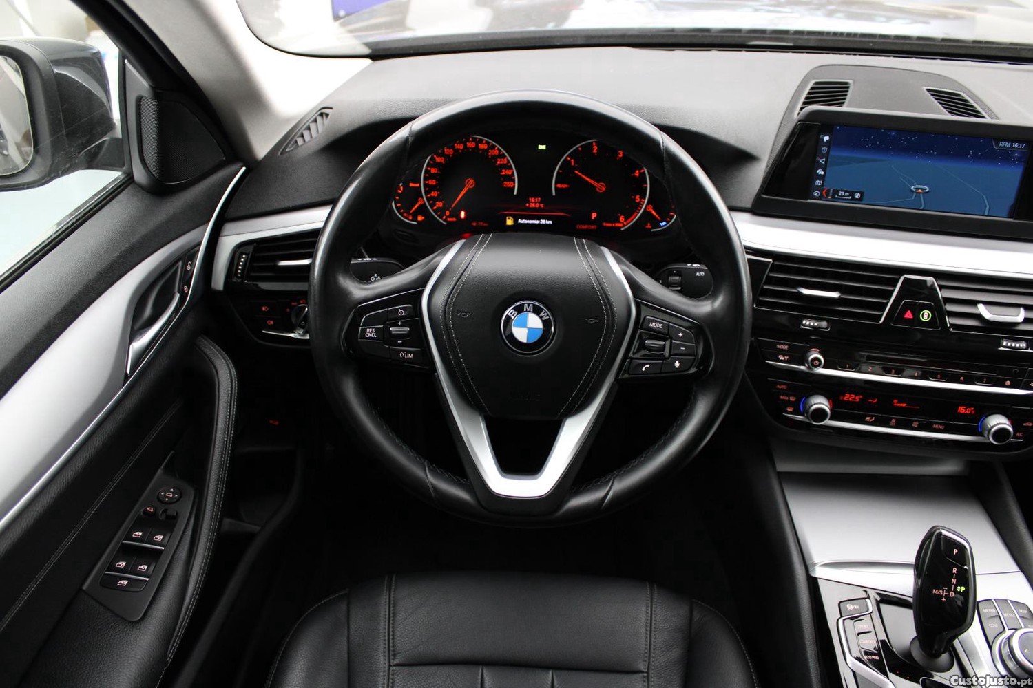 BMW 520 D (AUTO) — fotografia 29