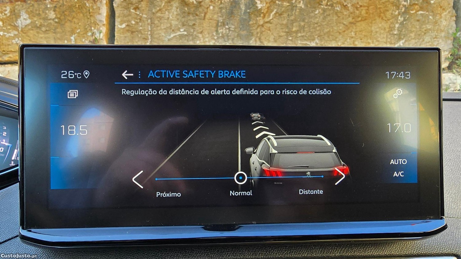 Peugeot 3008 1.5 BlueHDi Active — fotografia 7