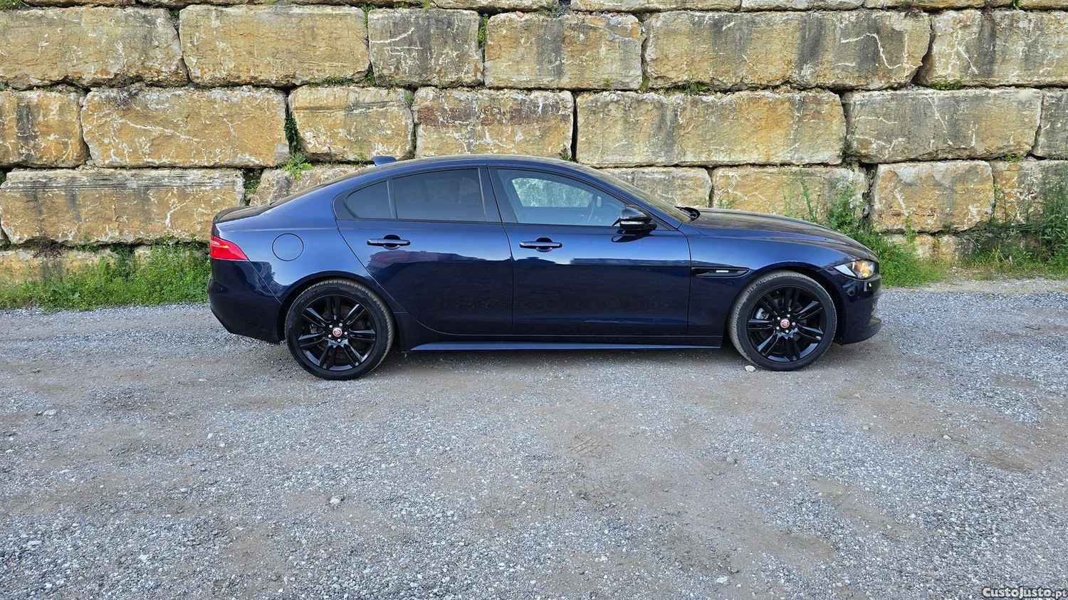 Jaguar XE 2.0 D R-Sport — fotografia 27