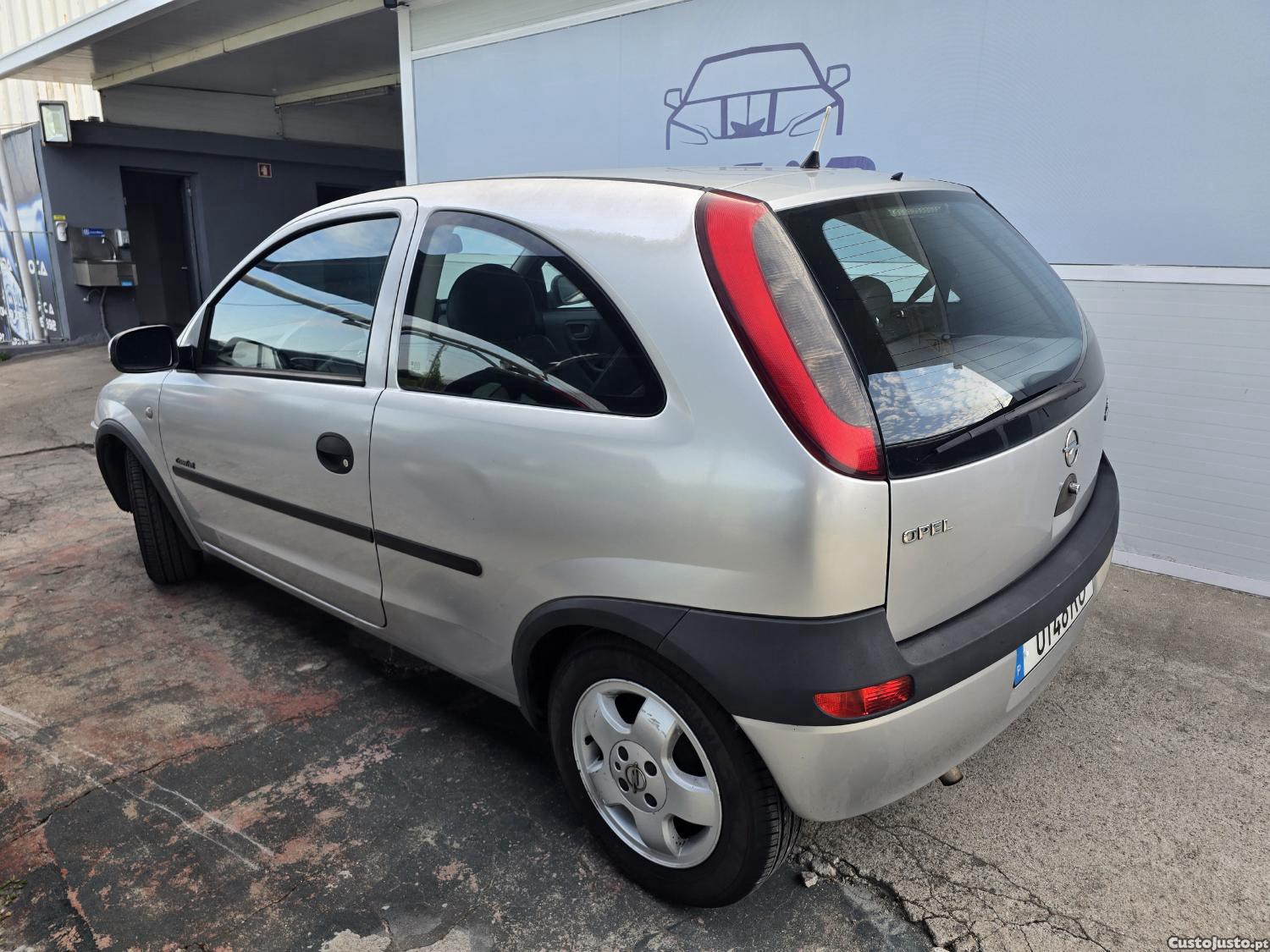 Opel Corsa 1.2 16V Confort — fotografia 6