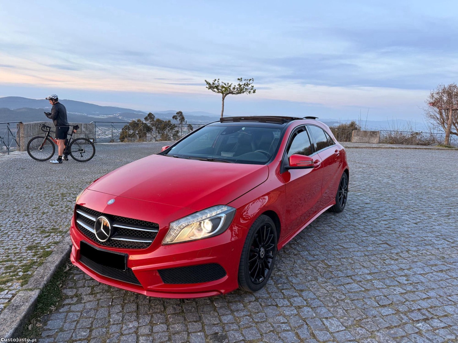 Mercedes-Benz A 200 AMG TETO PANORÂMICO — photo 4