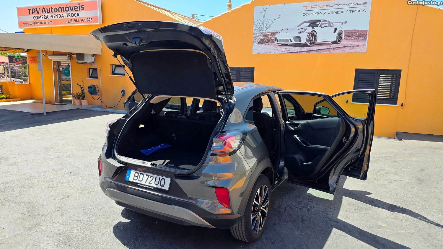 Ford Puma 1.0 EcoBoost mHEV Titanium Aut. - 23 foto 2