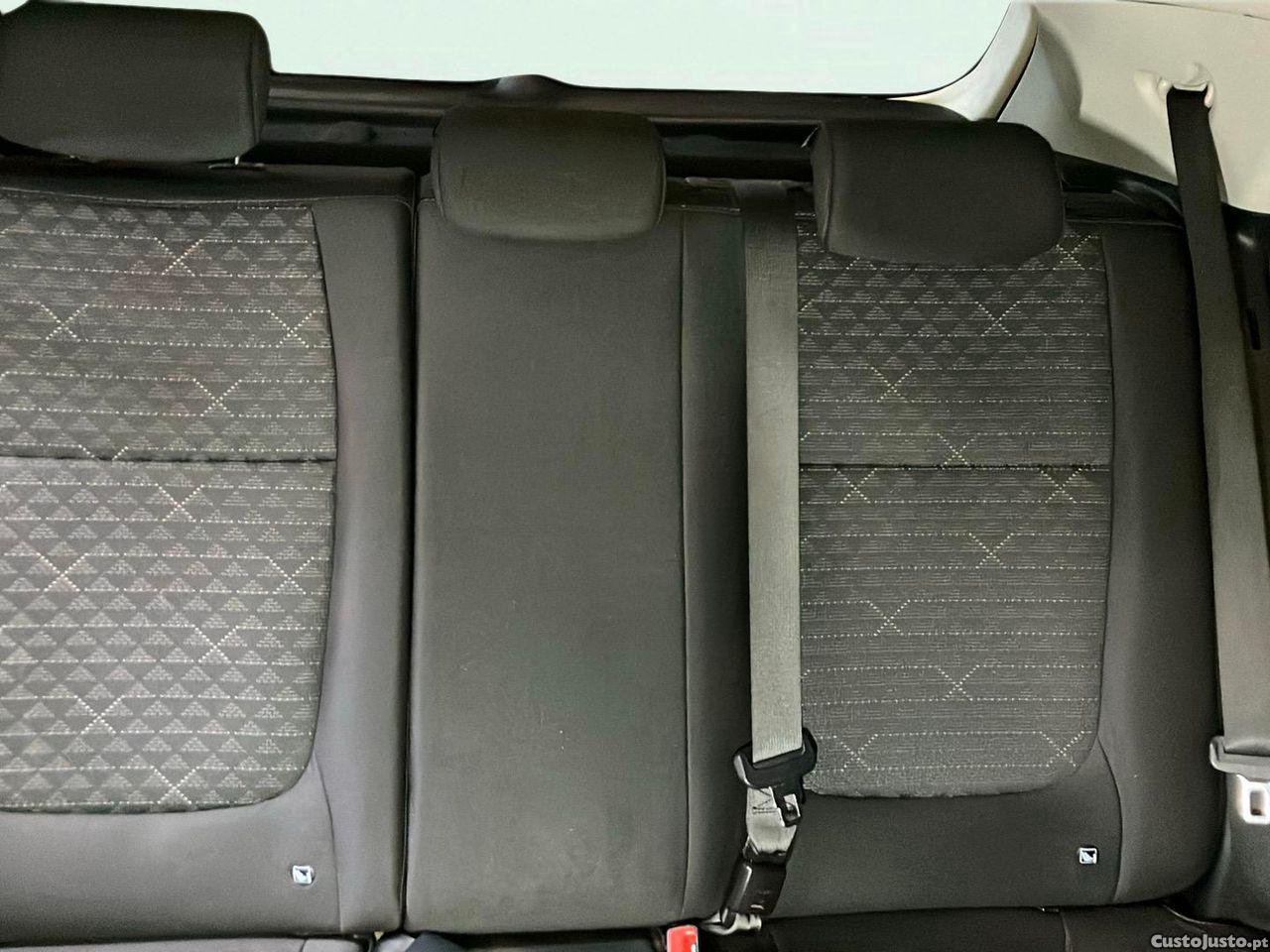 Kia Rio 1.0 T-GDi Wave — fotografia 8