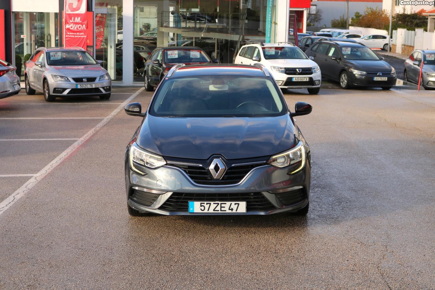 Renault Mégane Sport Tourer 1.5 Blue DCI Limited EDC 115cv - 19 foto 3