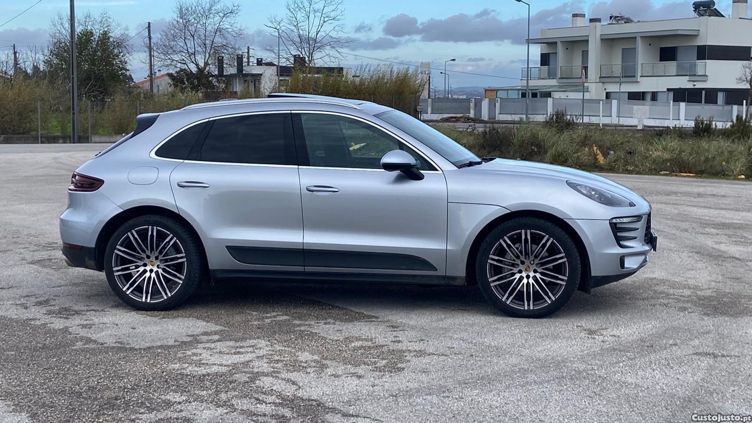 Porsche Macan S — photo 4
