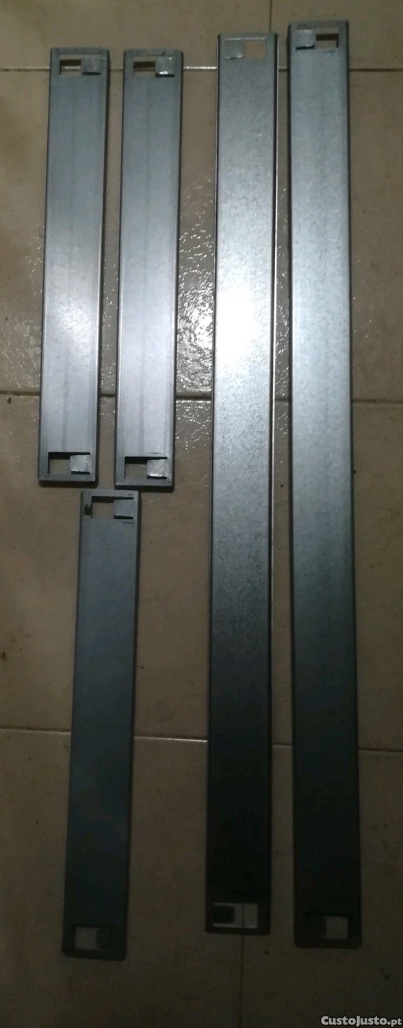 Ferros de Estantes Metálicas