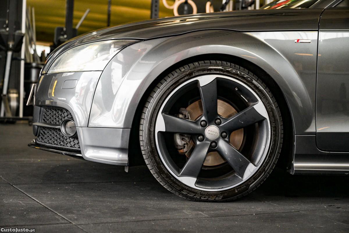 Audi TT Roadster 1.8 TFSi S-line S tronic — fotografia 4