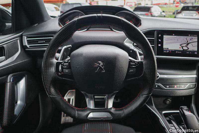 Peugeot 308 Gt line — fotografia 11