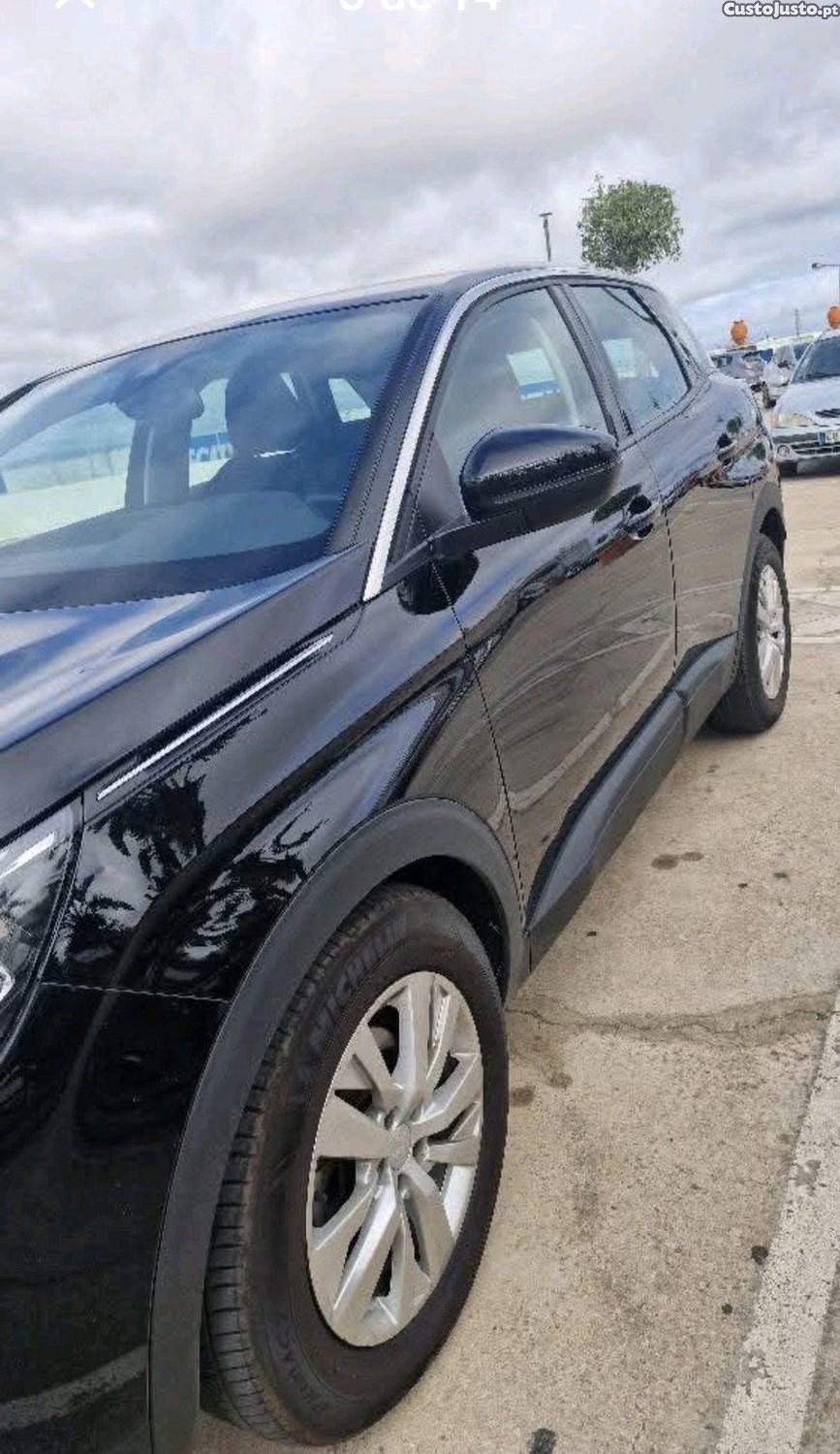 Peugeot 3008 PureTech 1.2 130cv - 19 — photo 3