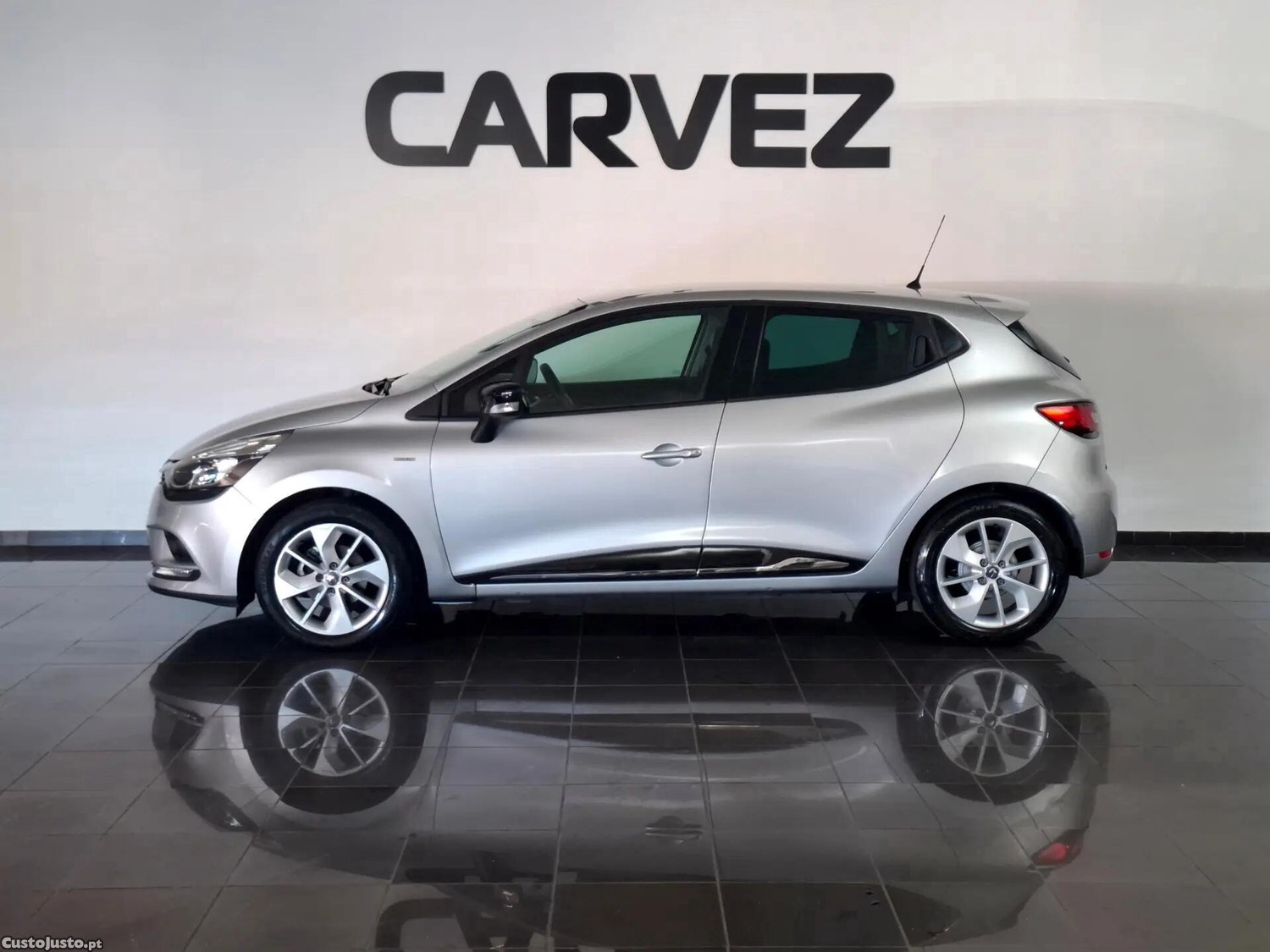 Renault Clio 1.5 dCi Zen - 17 foto 3