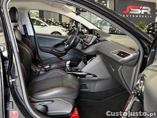 Peugeot 2008 1.2 PureTech GT Line — photo 5