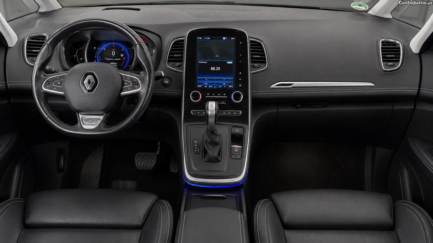 Renault Grand Scénic 1.7 Blue dCi 150 EDC Initiale Paris — fotografia 5