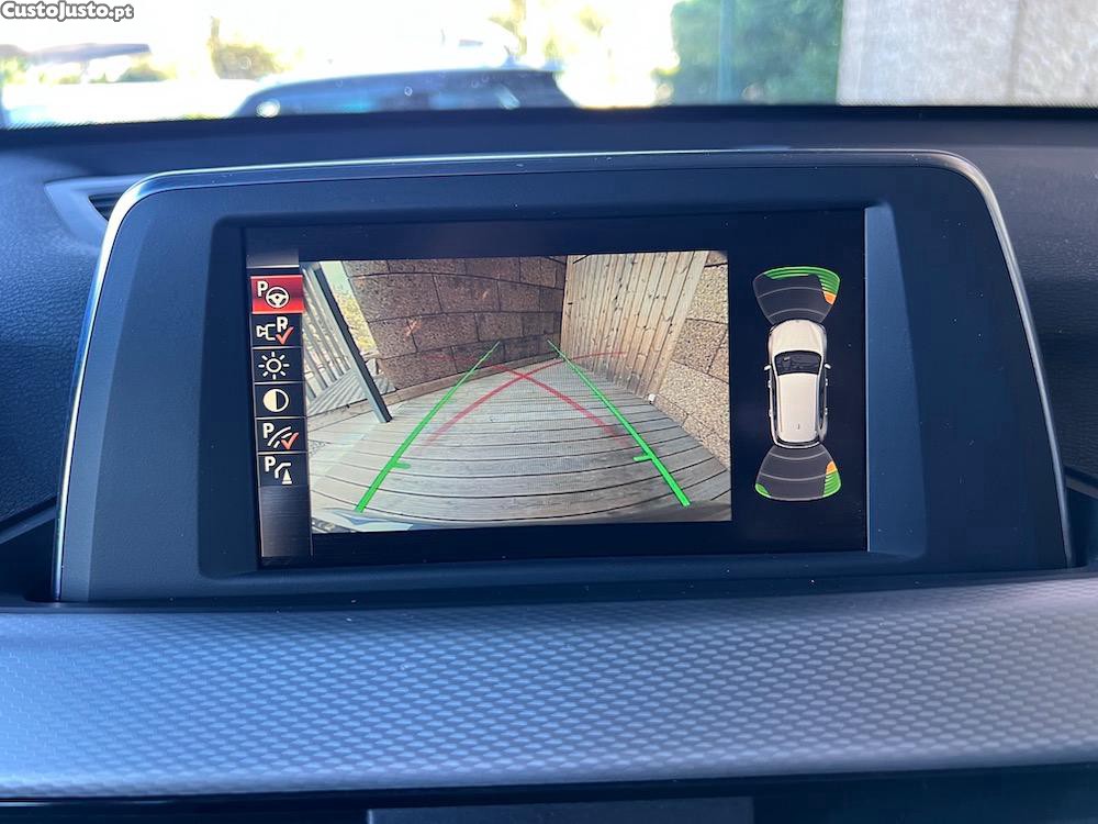 BMW X1 Sdrive16d Pack M Nacional — fotografia 8