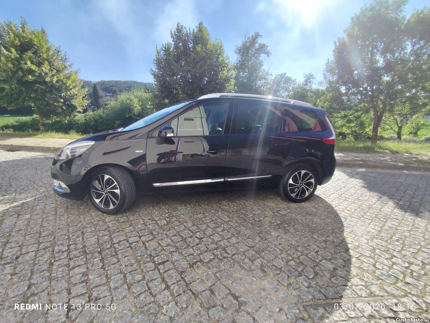 Renault Grand Scénic 1.6 dCi Bose Edition SS — fotografia 16