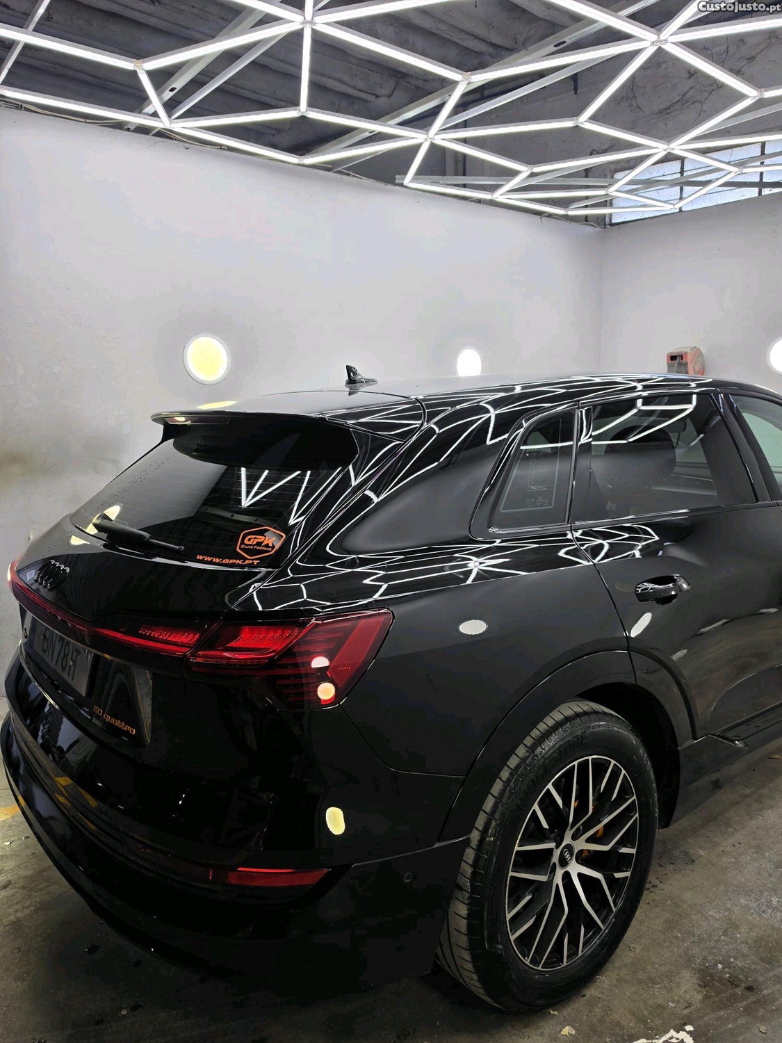 Audi e-tron 50 quattro — fotografia 4