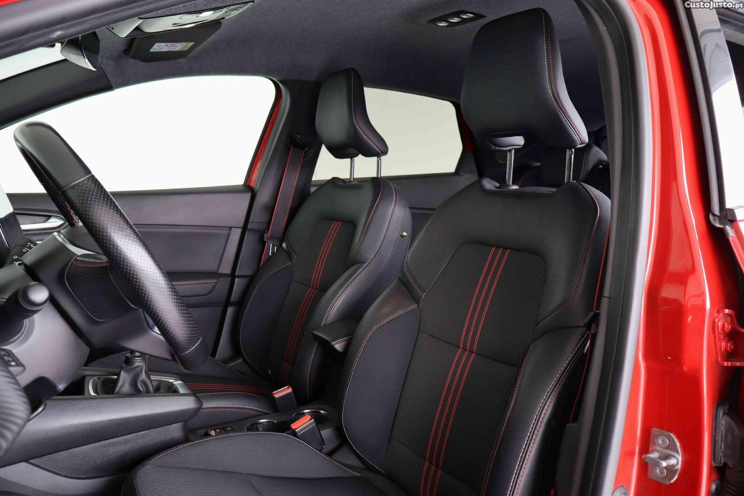 Renault Captur 1.0 TCe RS Line — fotografia 19